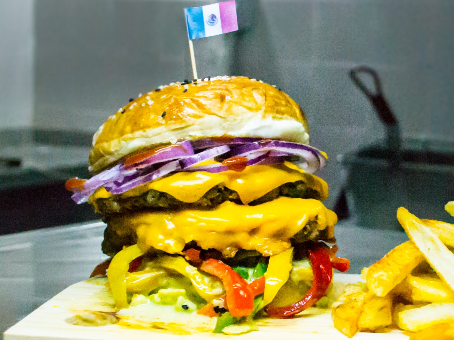 2 BURGER INTERNACIONALES