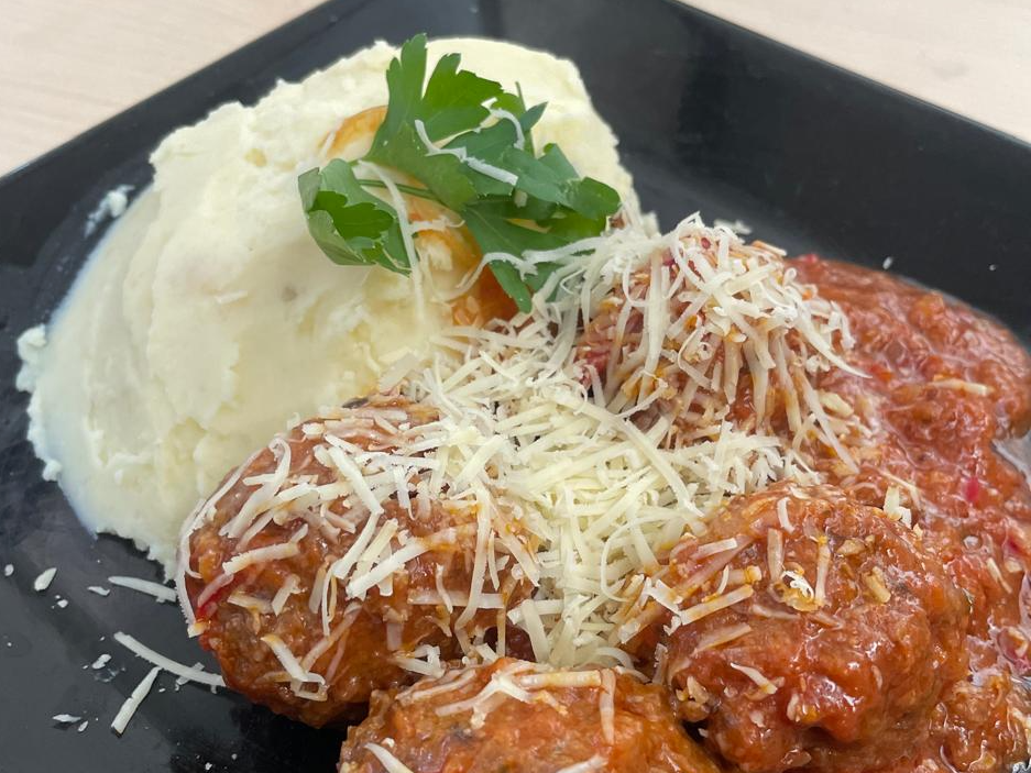 Albondigas Con puré