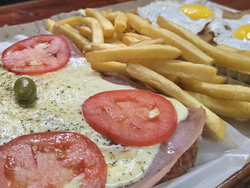 2 MILAS  ( NAPOLITANA Y A CABALLO) CON GUARNICION