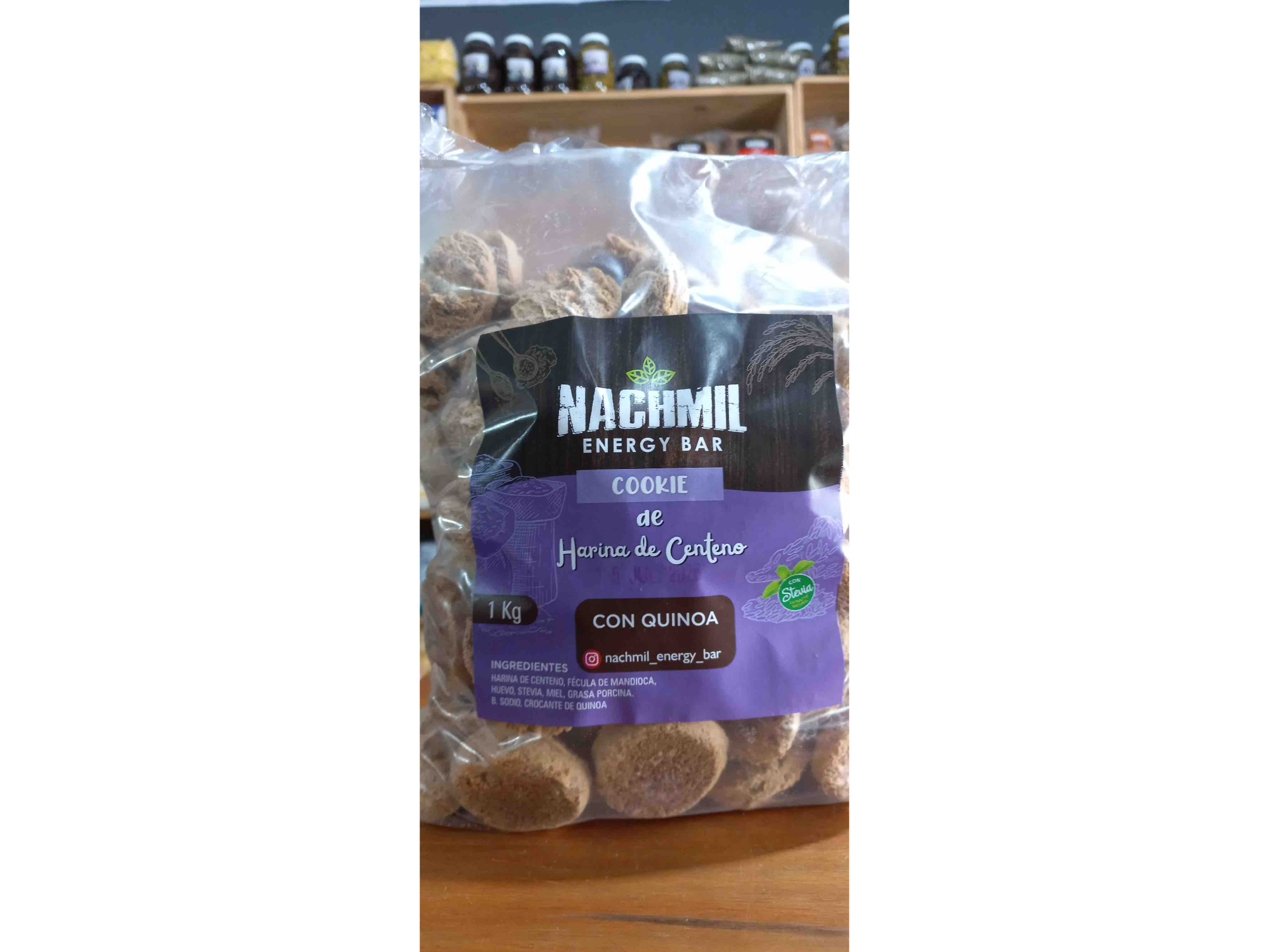 Cookie de harina de senteno con quinoa pop y arándanos endulzada con miel y Stevia