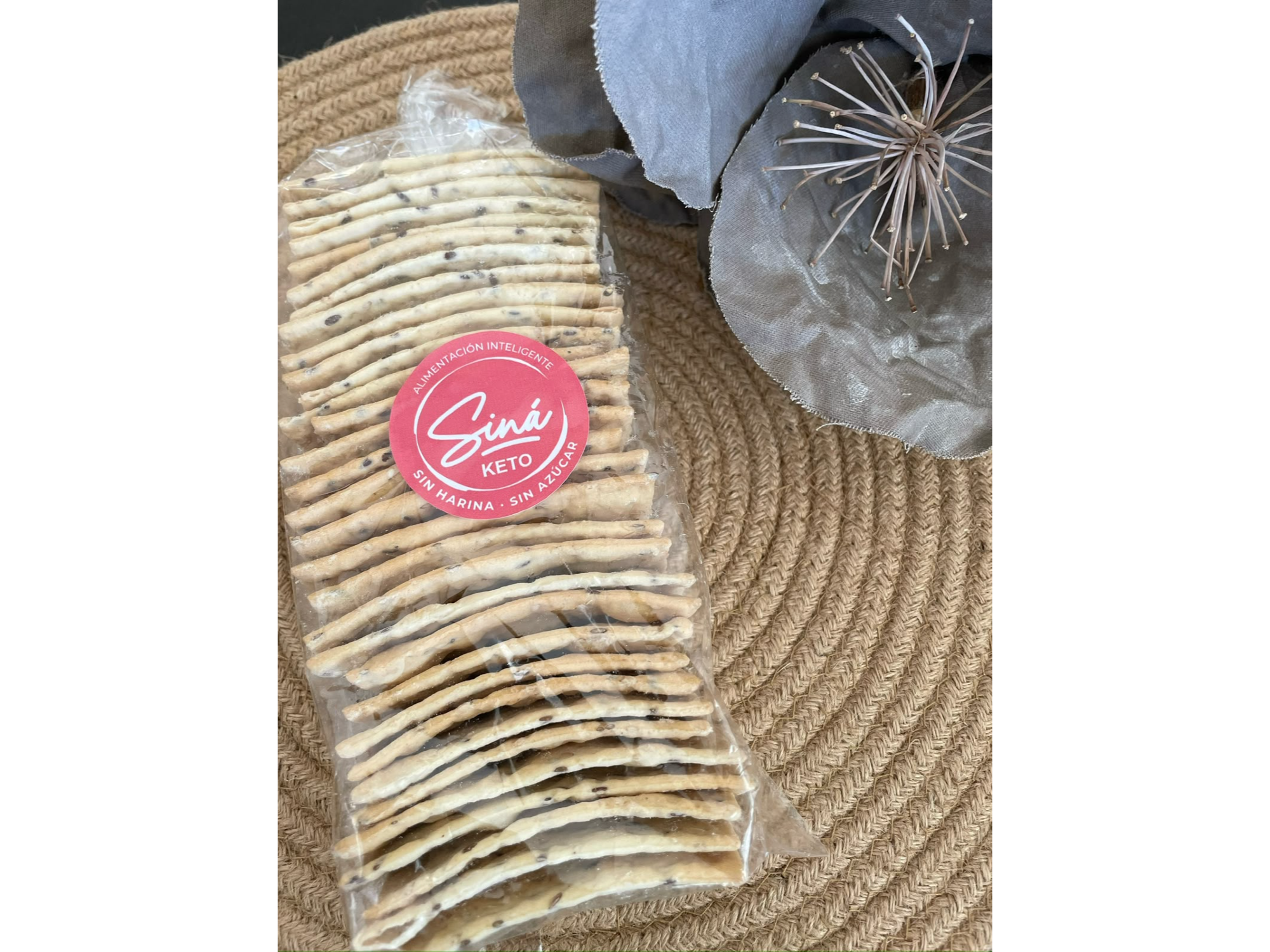 Crackers keto multicereal saladas