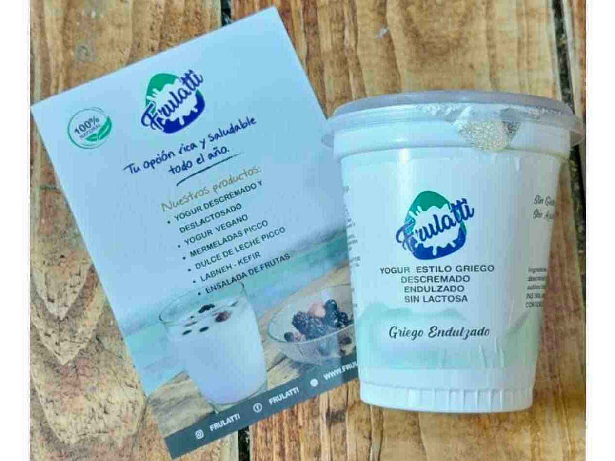 Yogurt griego endulzado con Stevia