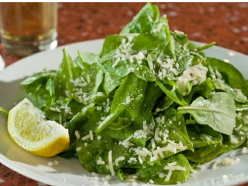 Ensalada de Rúcula y Queso