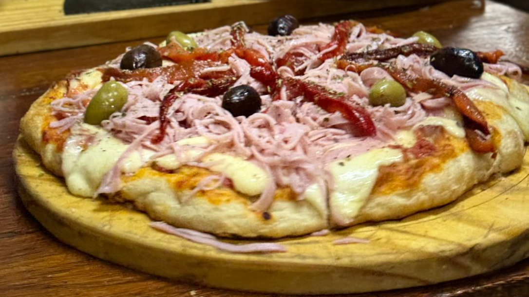 PIZZAS