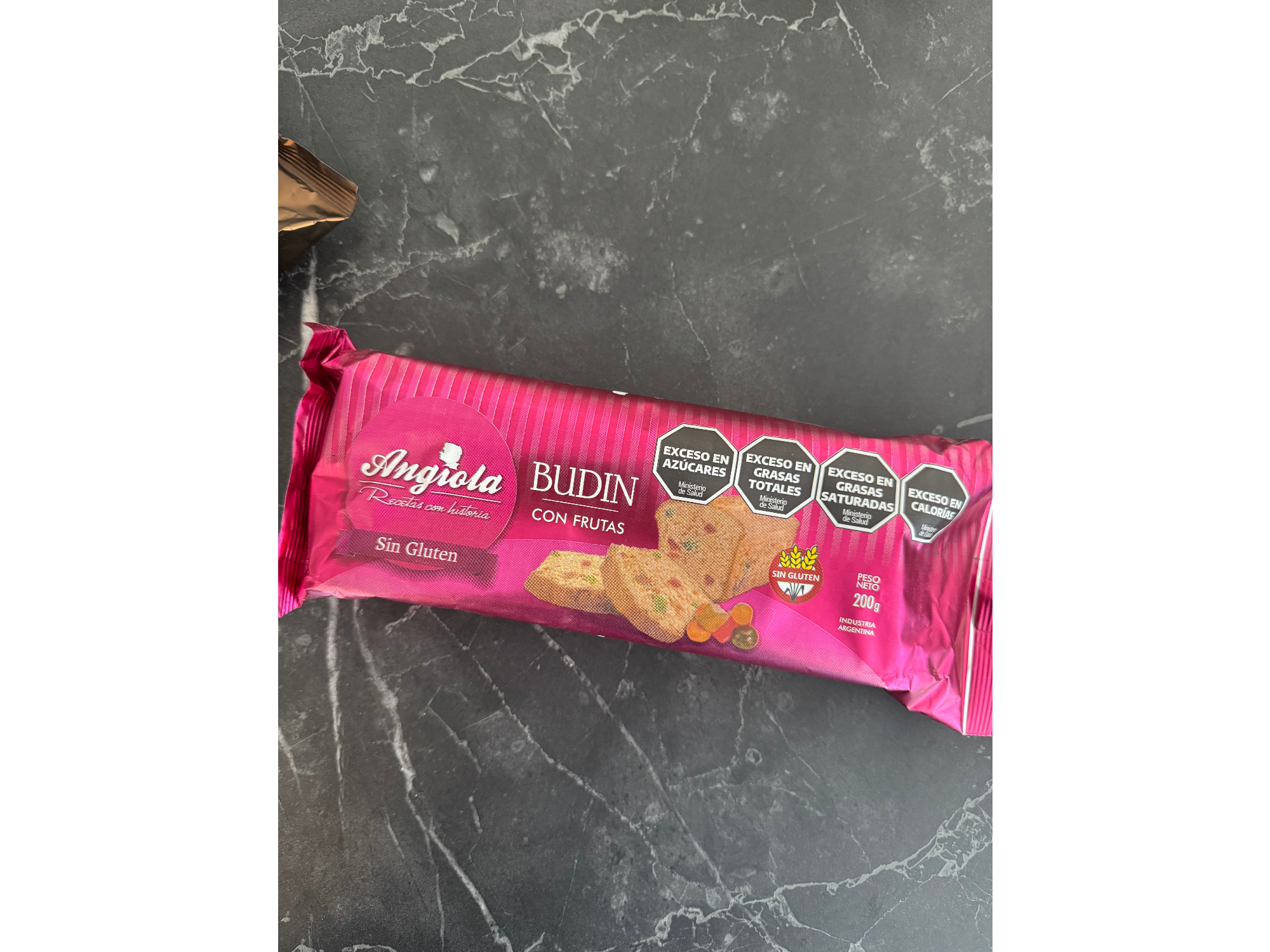 Budín con frutas