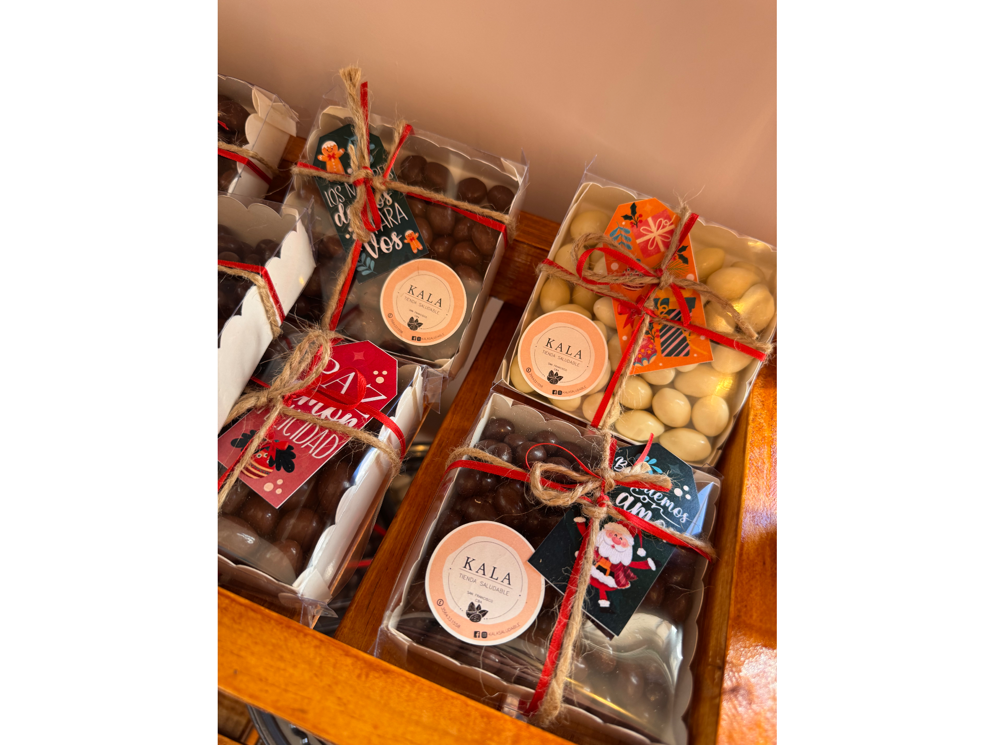 PRESENTES NAVIDEÑOS