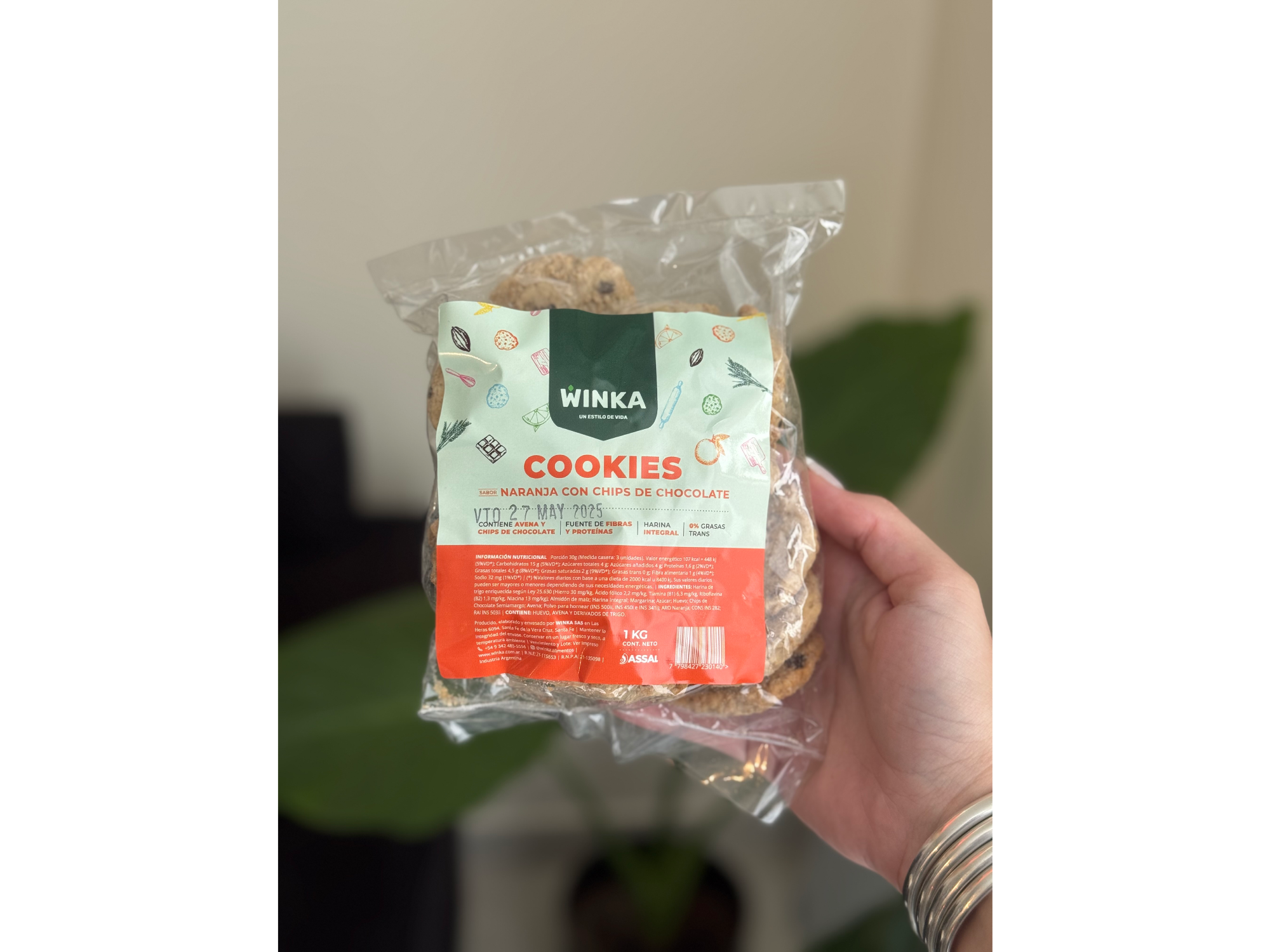 Cookies integrales naranja con chips de chocolate