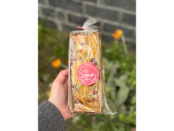 Budin keto sin azúcar con almendras y coco