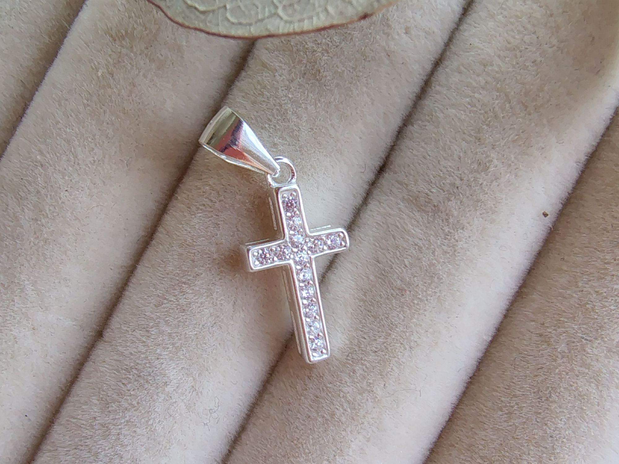 Cruz latina Strass