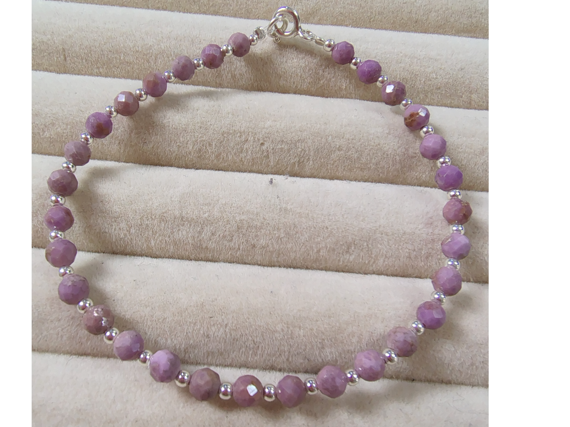 Pulsera fosfosiderita facetada con cierre PN007