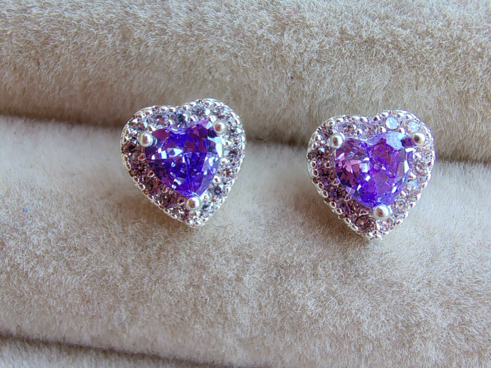 Corazón lila con brillo ABRP001