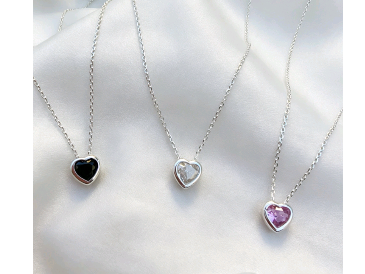 Cadenita mini forcet + dije corazón