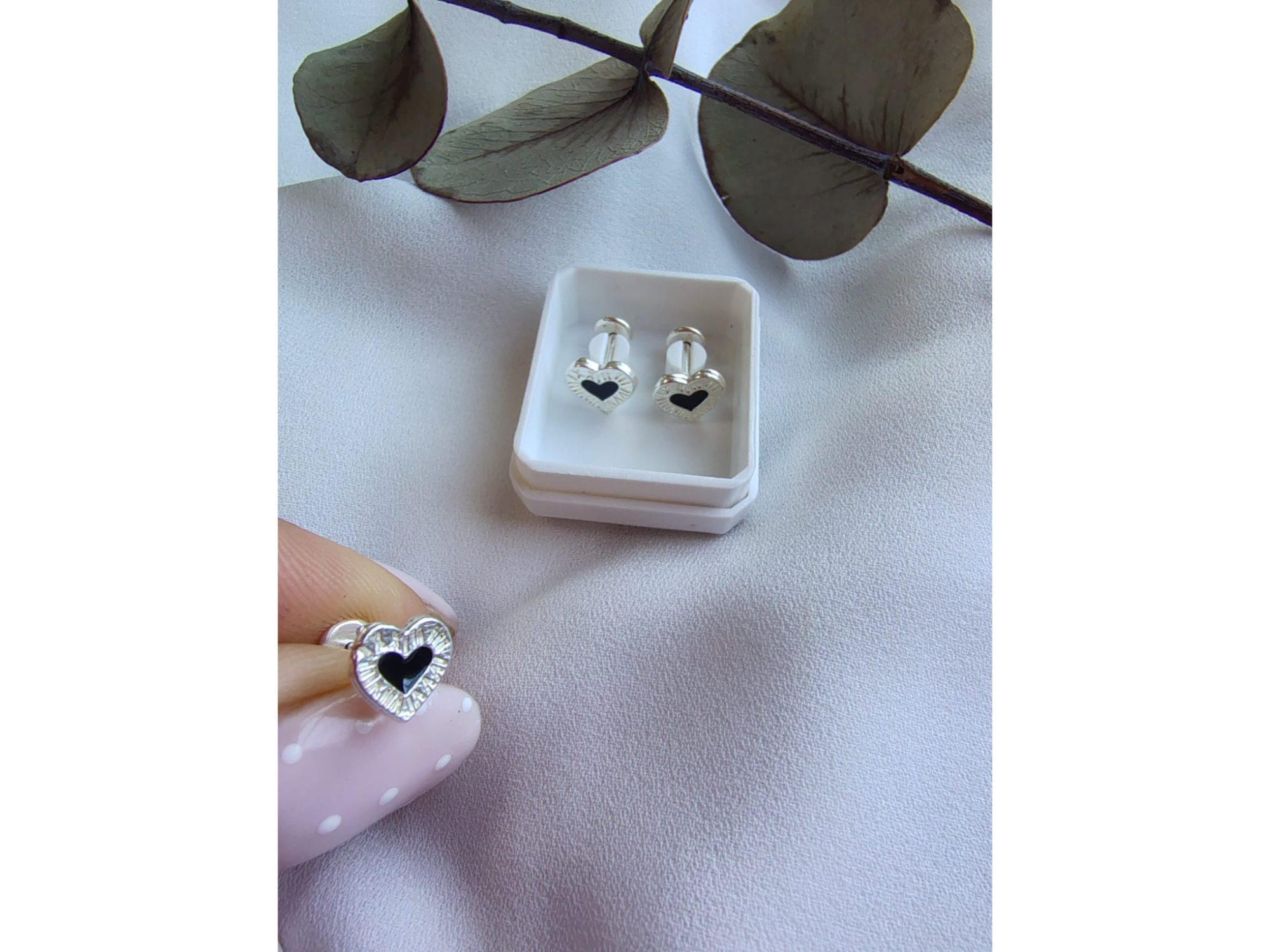 Búlgari corazón negro ABR020