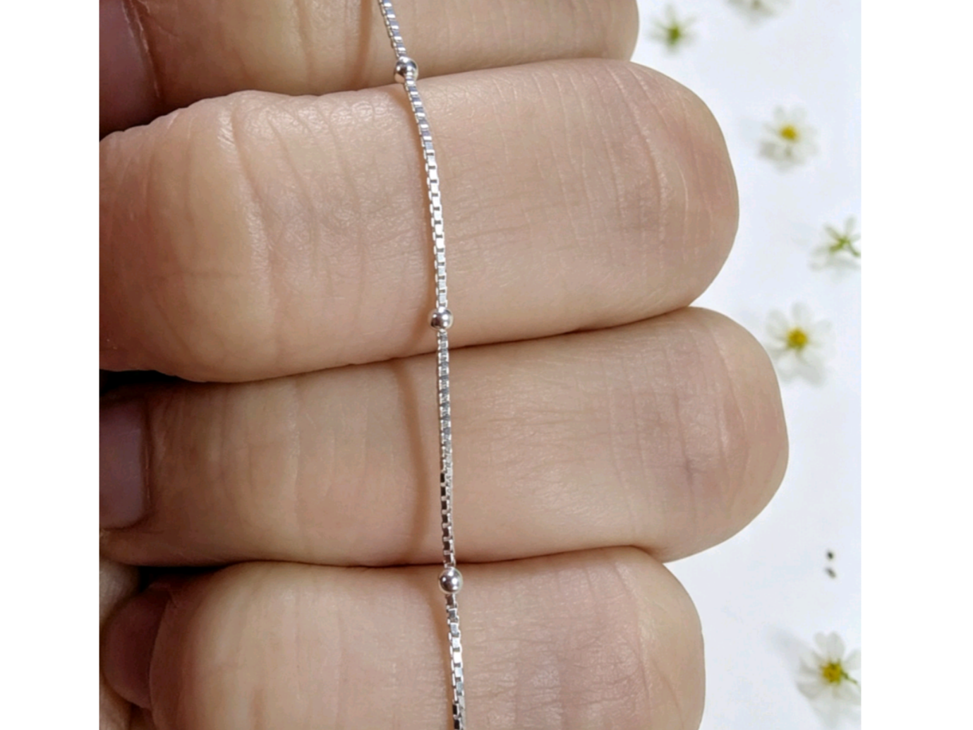 Cadena veneciana con bolita de 2 mm