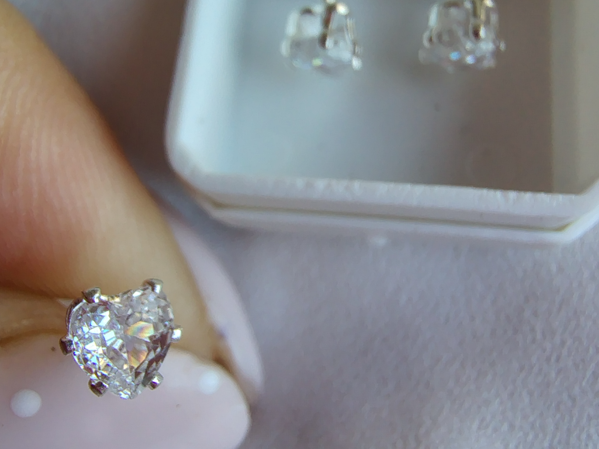 Corazón con grifas 4mm