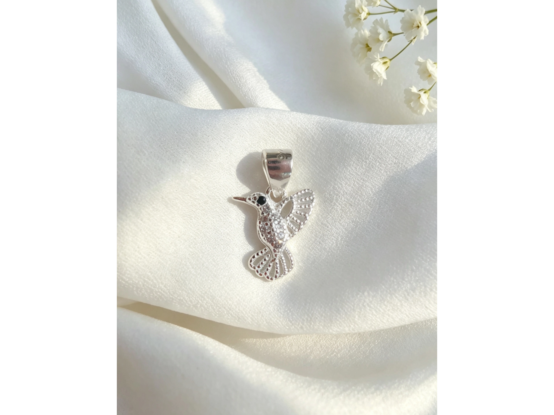 Colibrí blanco COL002