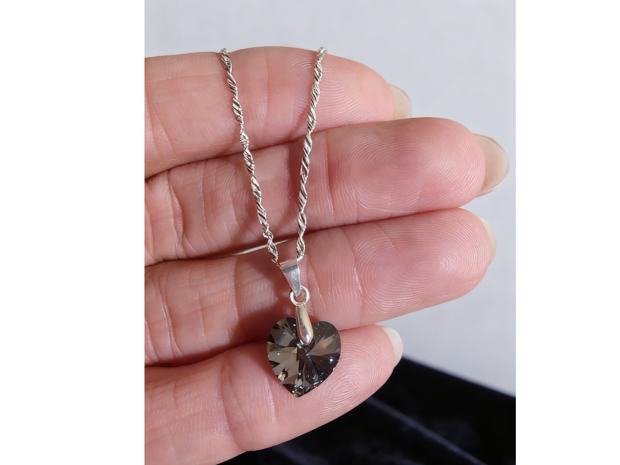 Cadena Singapur + dije corazón cristal grande
