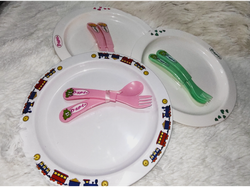 Plato Playo decorado con Cubiertos