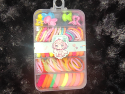 Broches + Colitas Surtidas en cajita