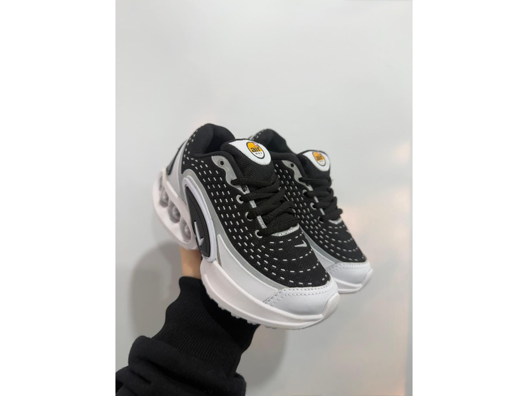 Nike DN Kids Negro Blanco