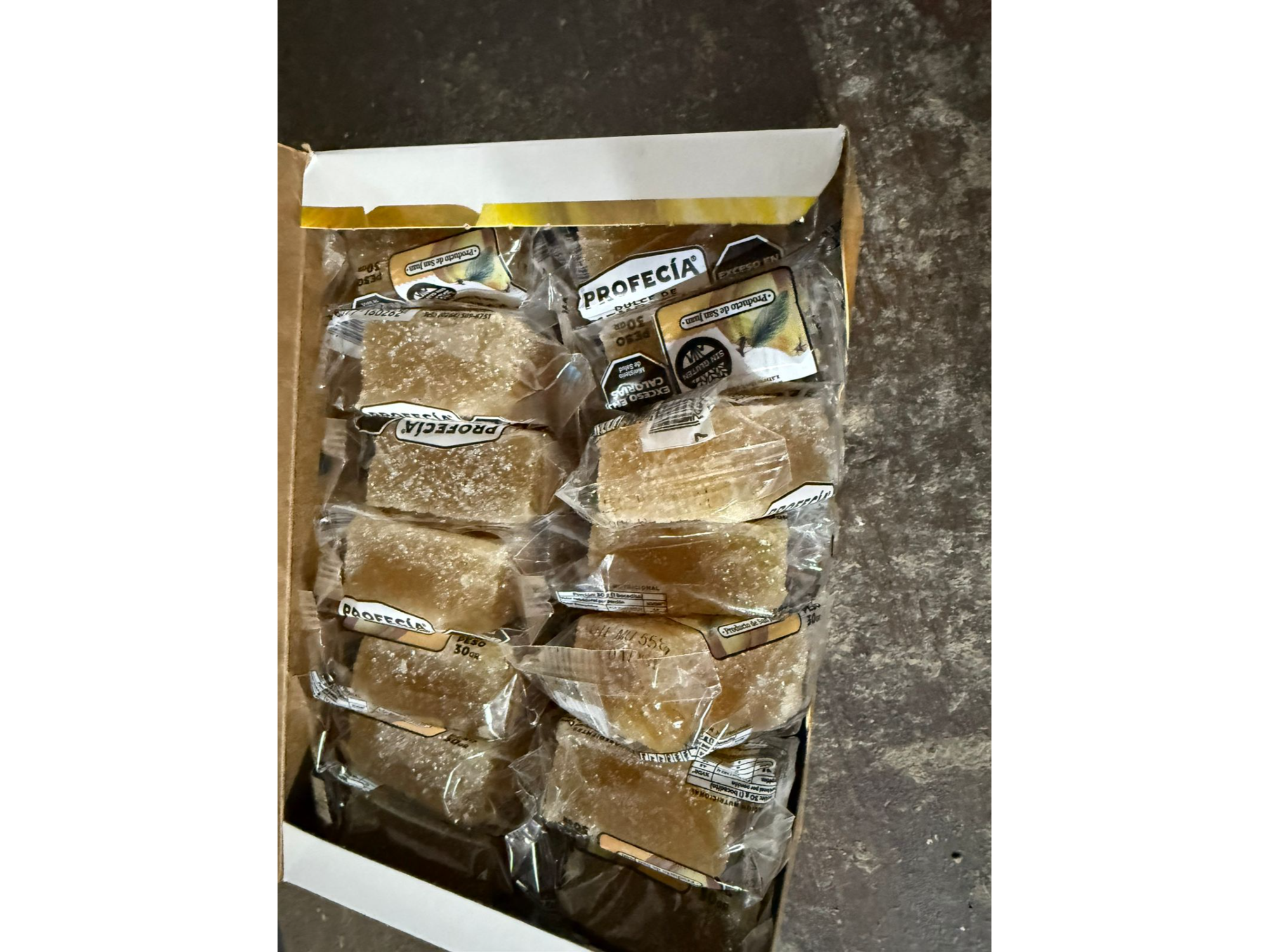 Bombones Membrillitos Profecia x ( 1 caja cerrada)