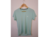 Remera con reflex polisof elastizada talle M