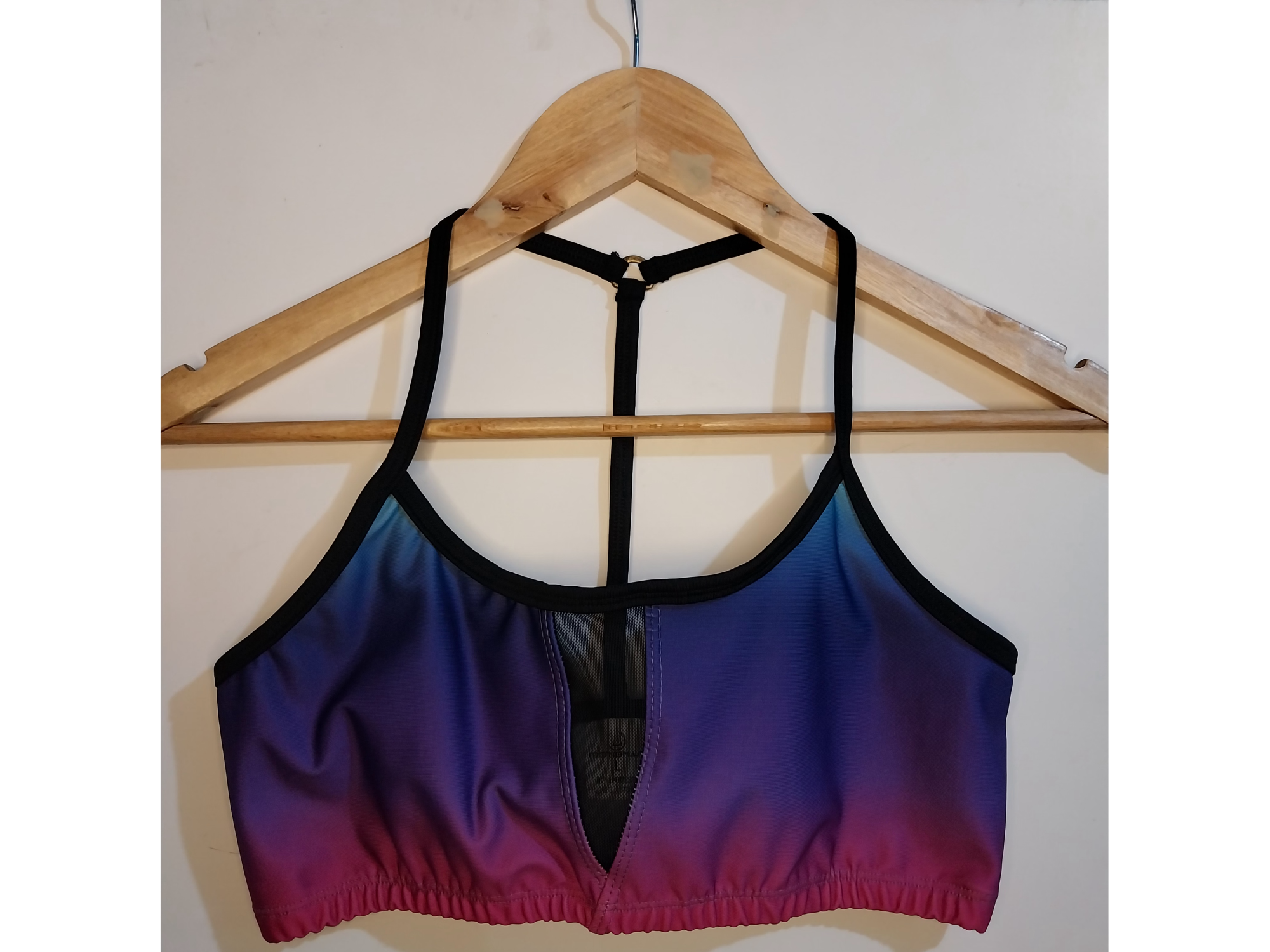 Top combinado tiras finas con detalle en espalda más microred talle L