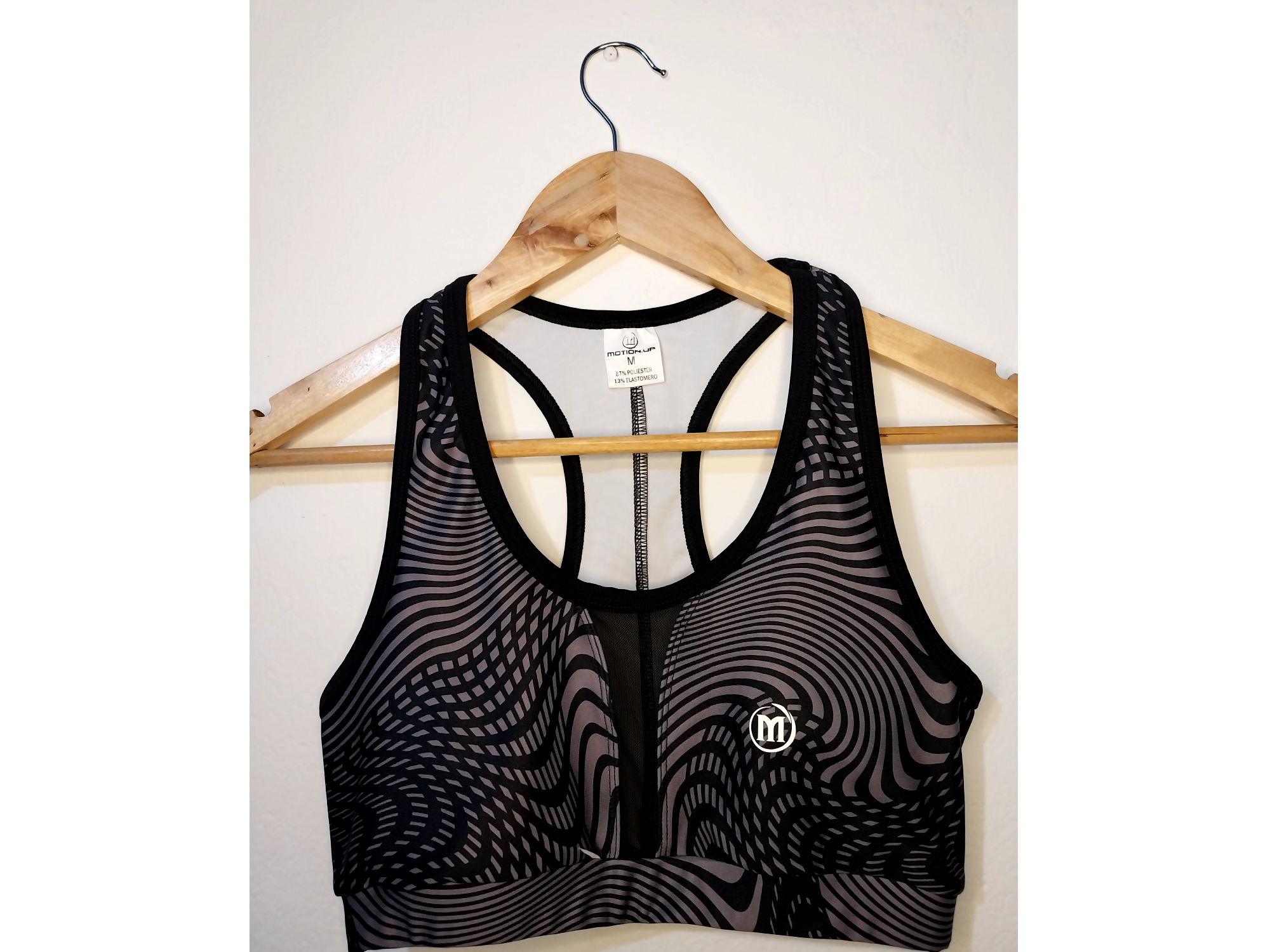 Top estampado más detalle microred talle M