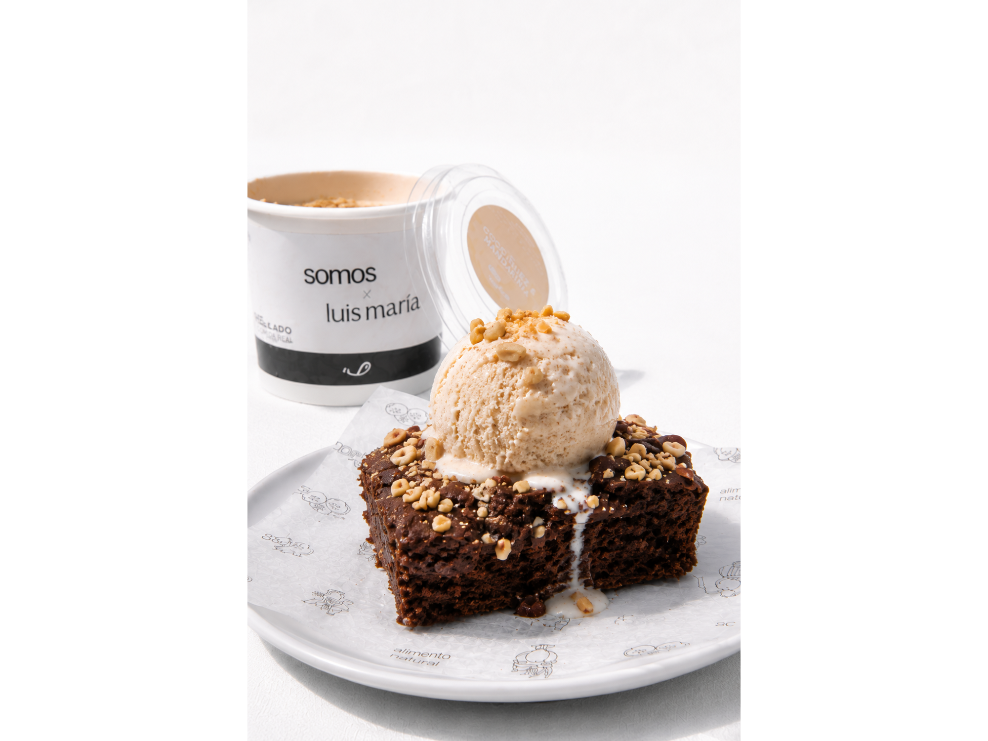 HELADO  SOMOS 100% ESTACIONAL