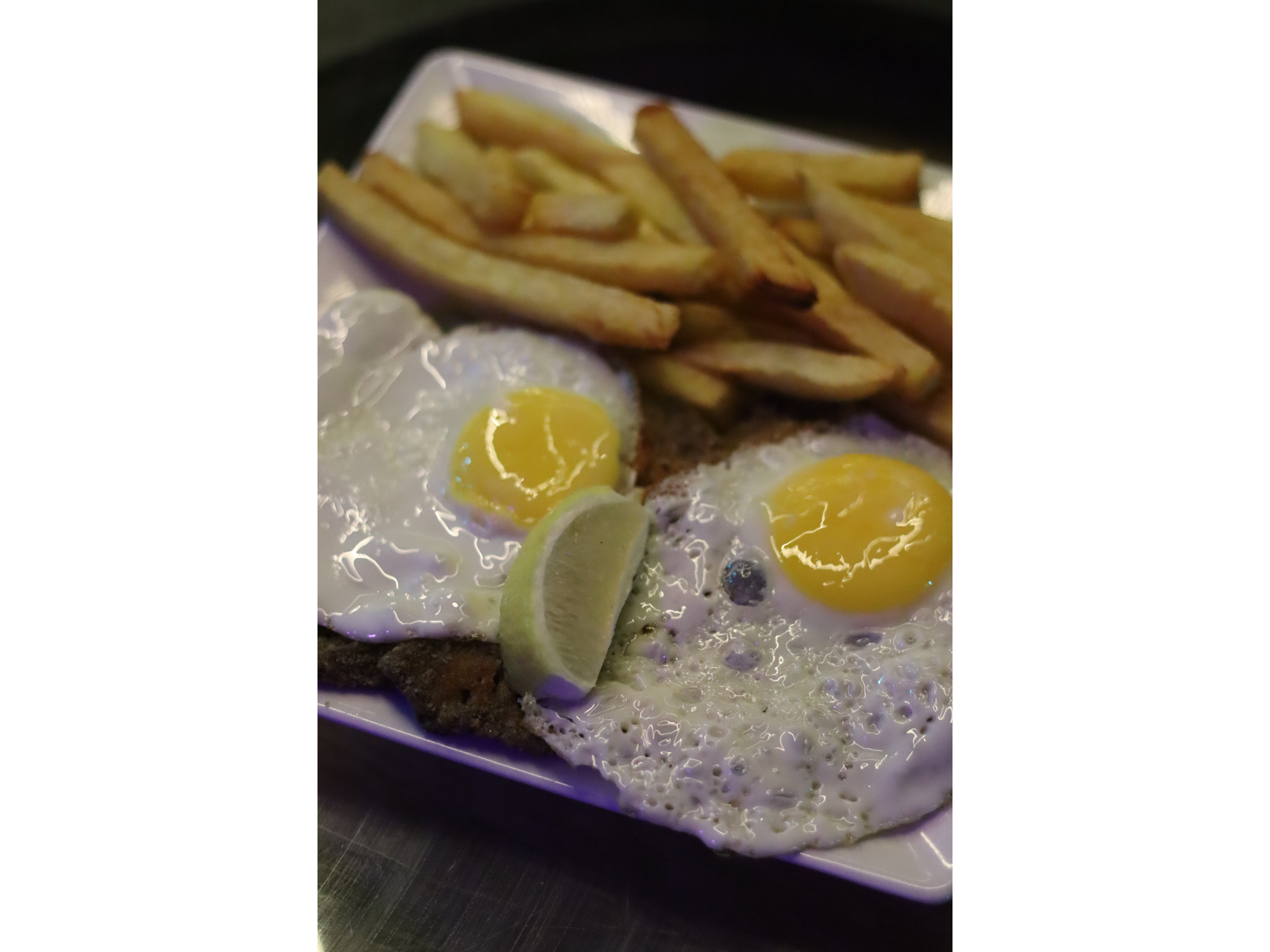 Milanesa a Caballo con guarnición