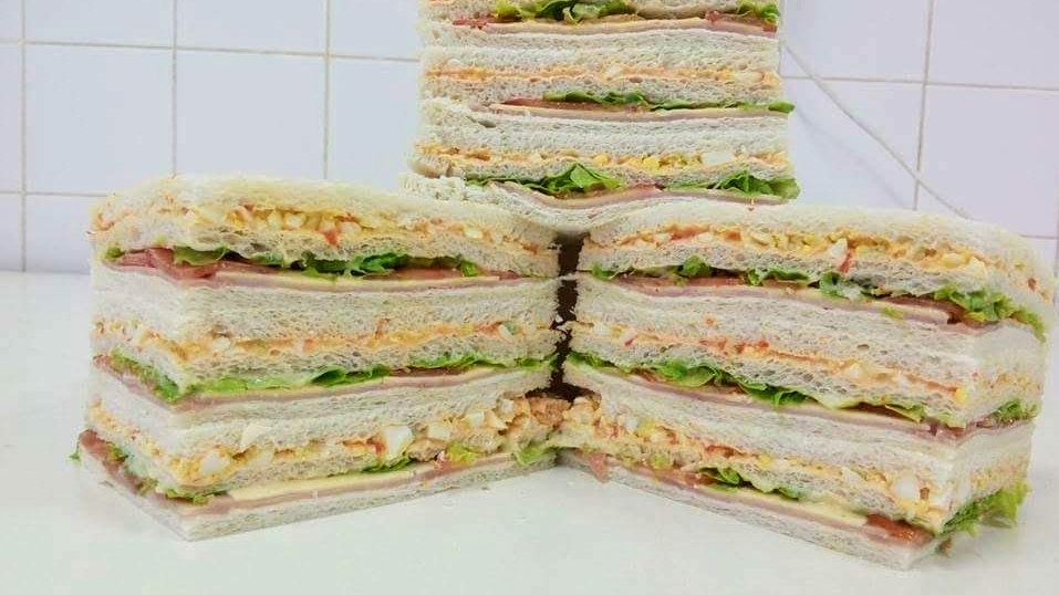 SANDWICHES DE MIGA