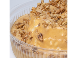 Isla Flotante con Sambayón y Nueces