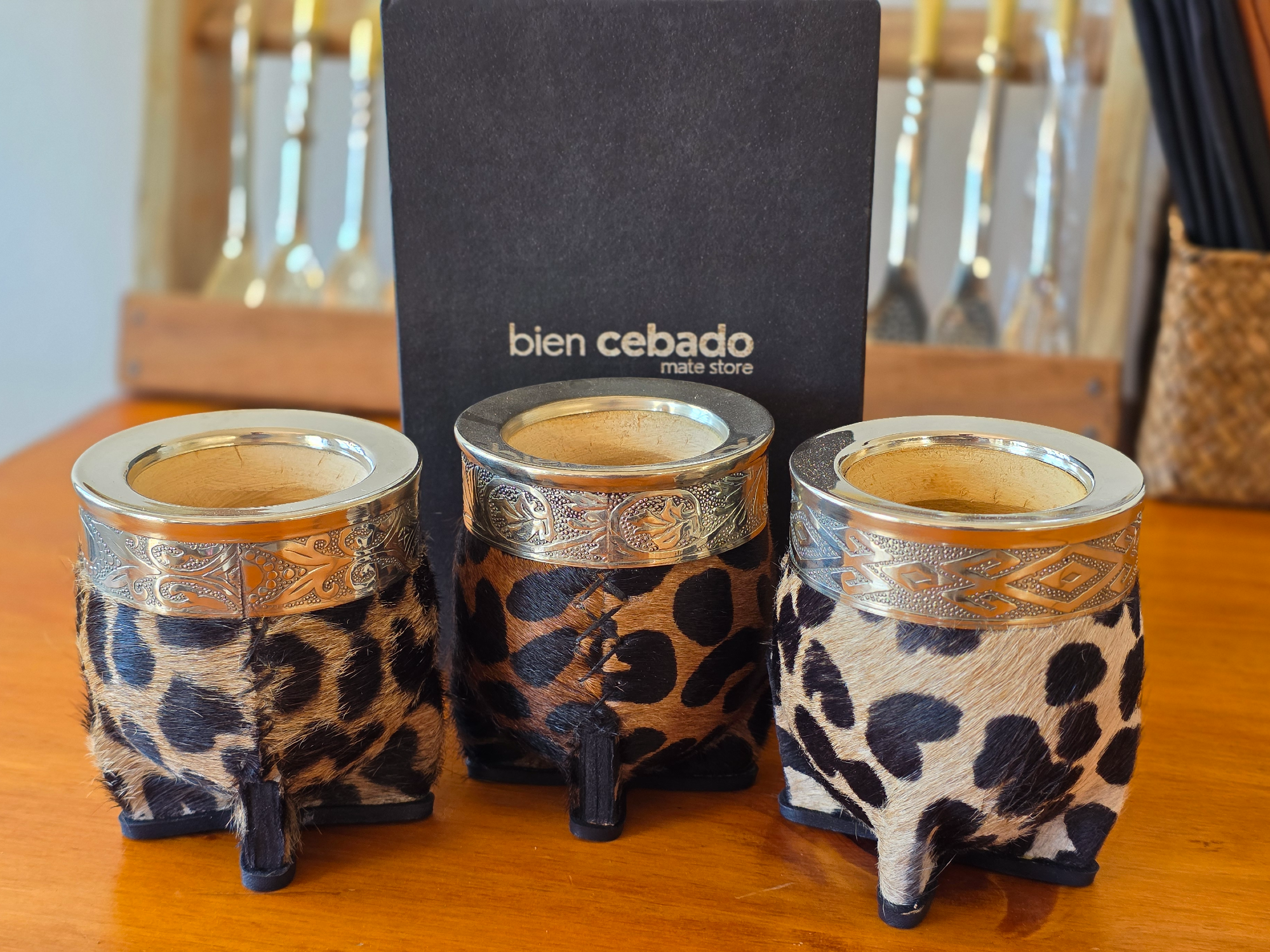 Mate imperial animal print