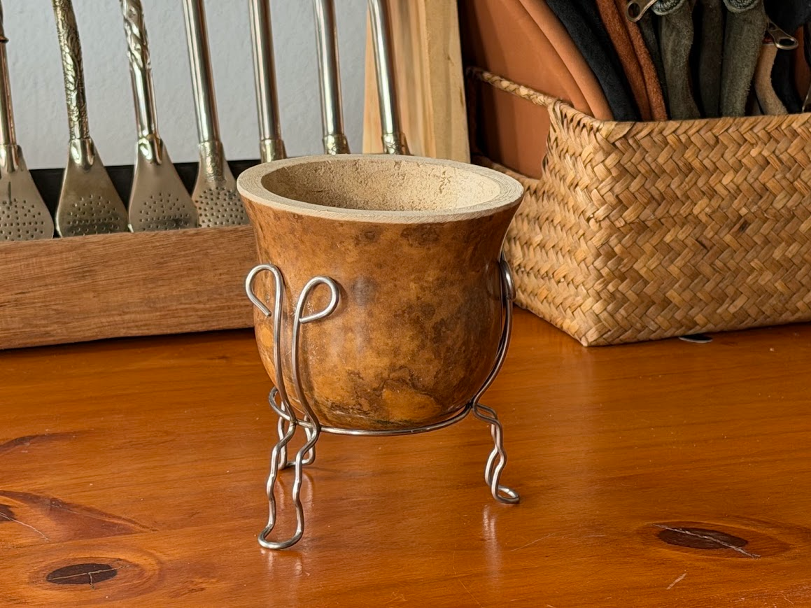 Mate criollo tripode