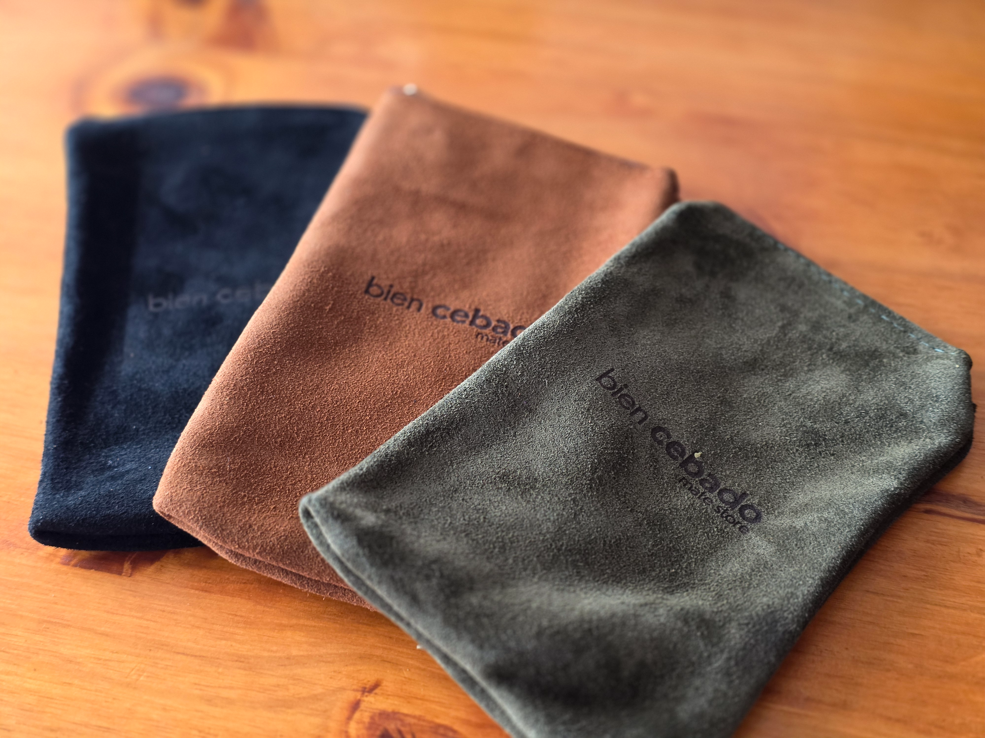 Yerbera cuero gamuzado 250g