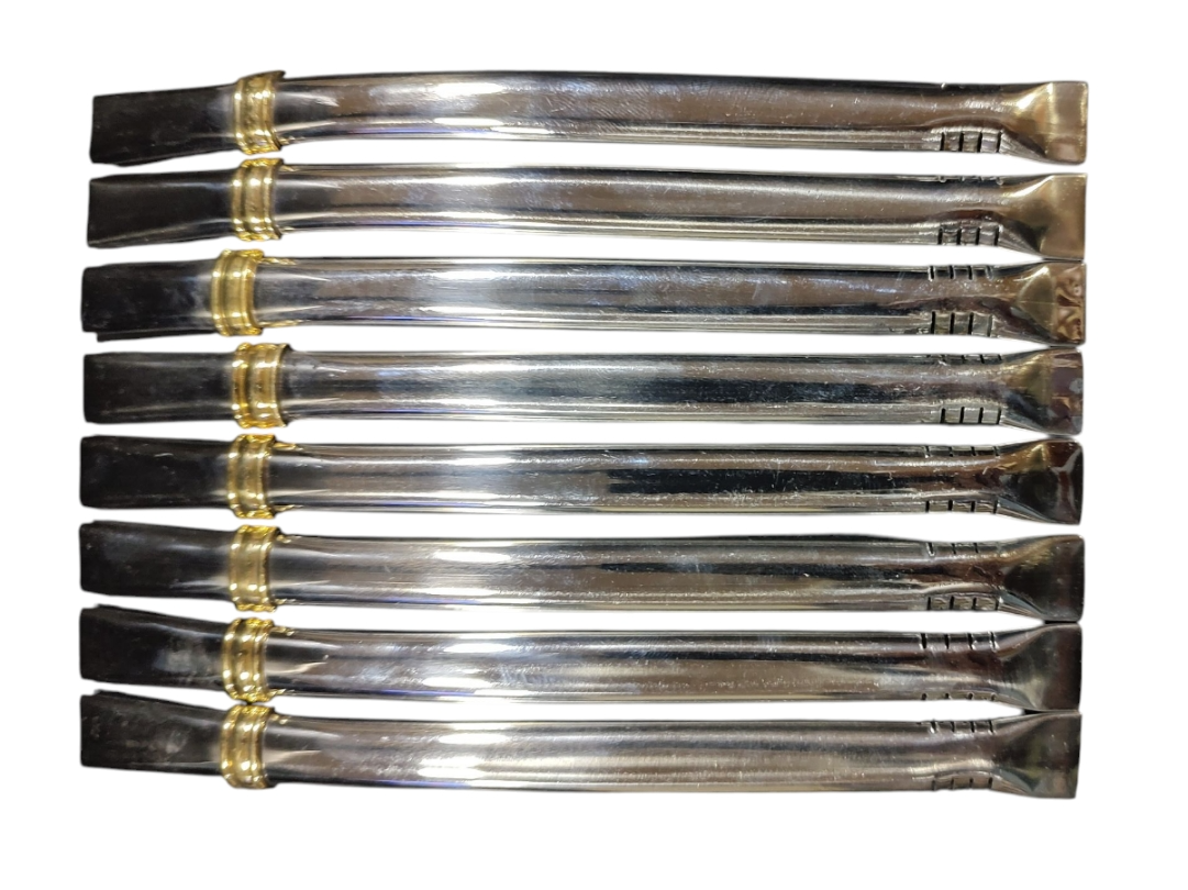 Bombilla chata con dije