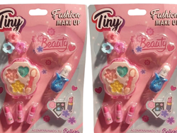 Set maquillaje con accesorios