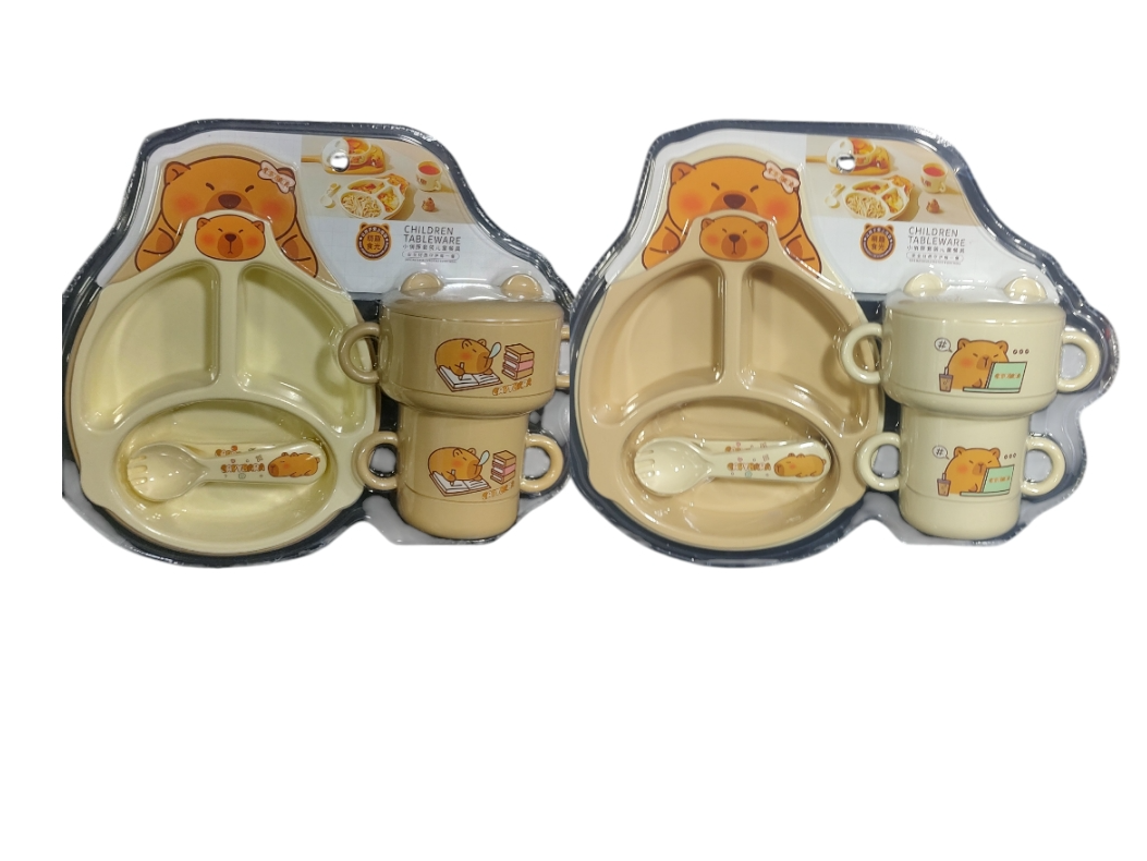 Set vajilla x 7 pcs "capibara"