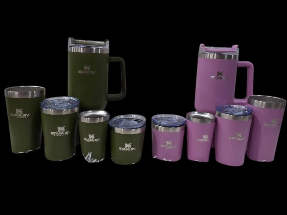 Vaso quencher + 4 vasos con tapa