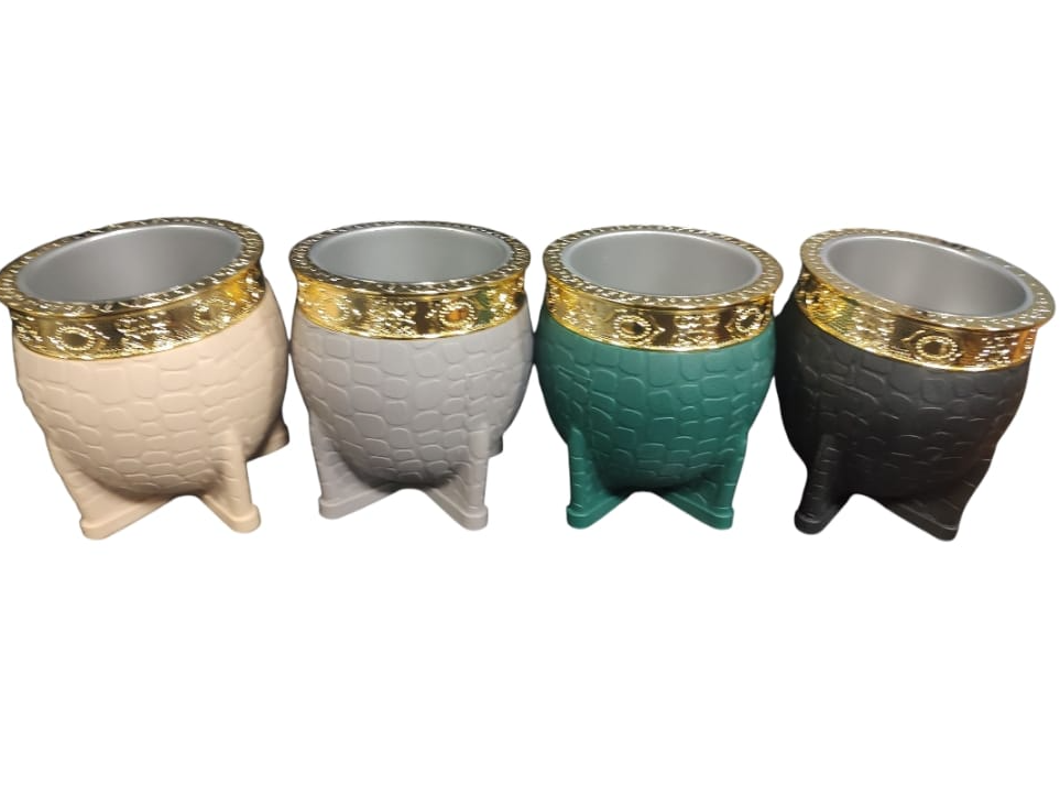 Mate c/detalle dorado