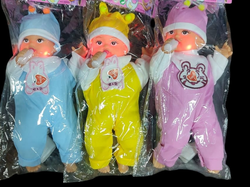 Bebe musical con mamadera