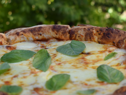 20% OFF EN PIZZAS (LUNES A JUEVES)