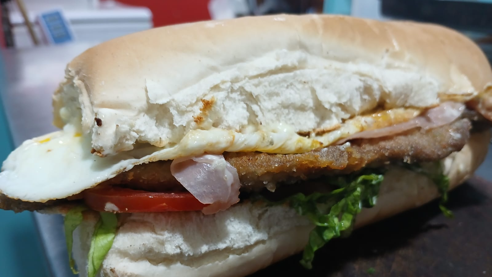 Sandwich de milanesa de ternera