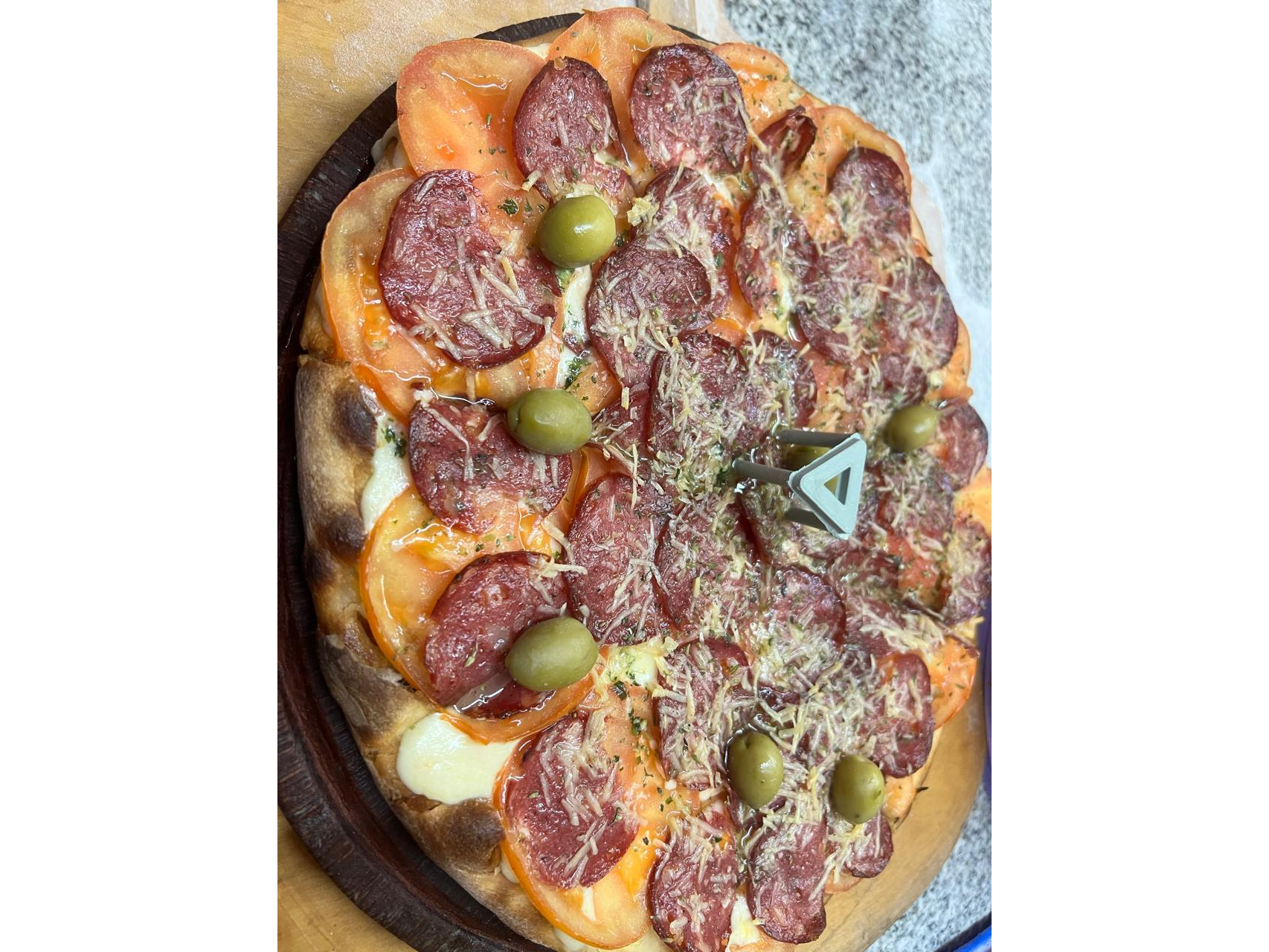 Calabresa con tomate