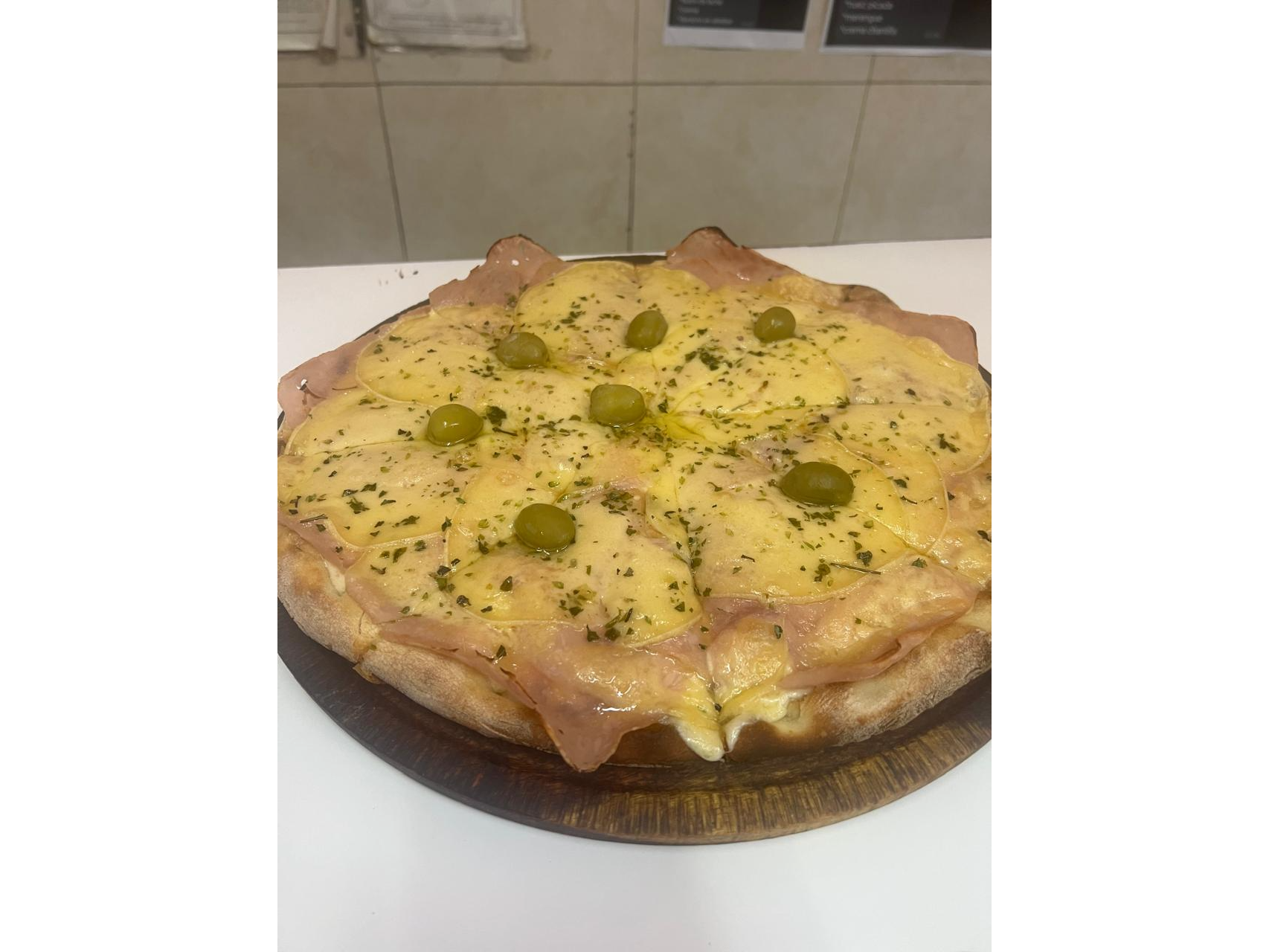 Provoleta con jamón
