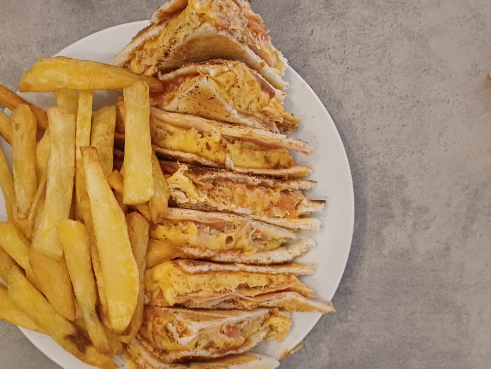 Carlito de pollo para 2 c/papas