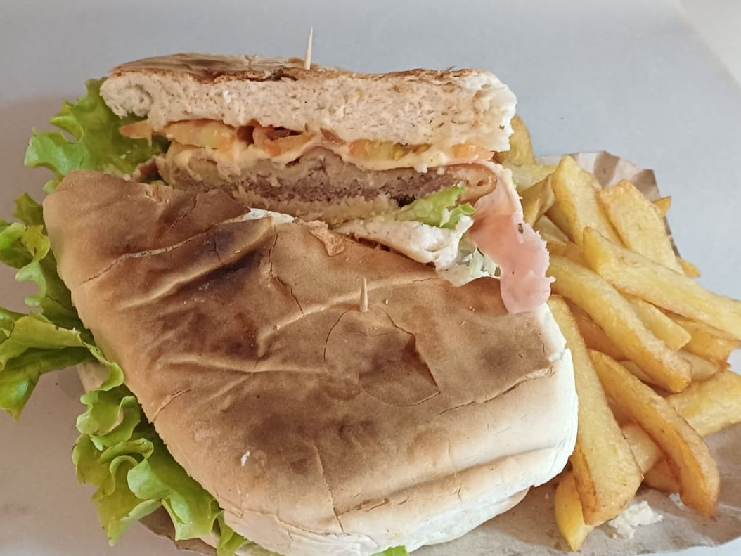 Familiar de milanesa + agregado papas