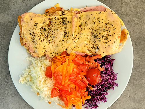 Milanesa de Pechuga con Guarnición