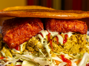 Patacón Pollo Mechado de RUTA 6