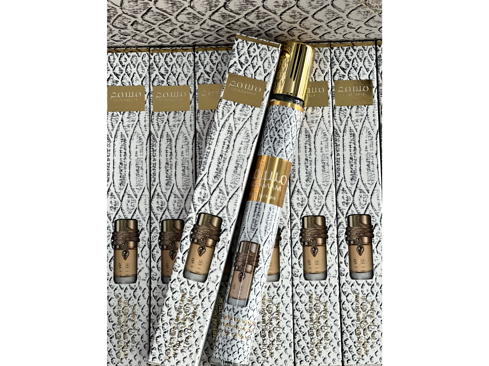 Musaman White (Unisex)